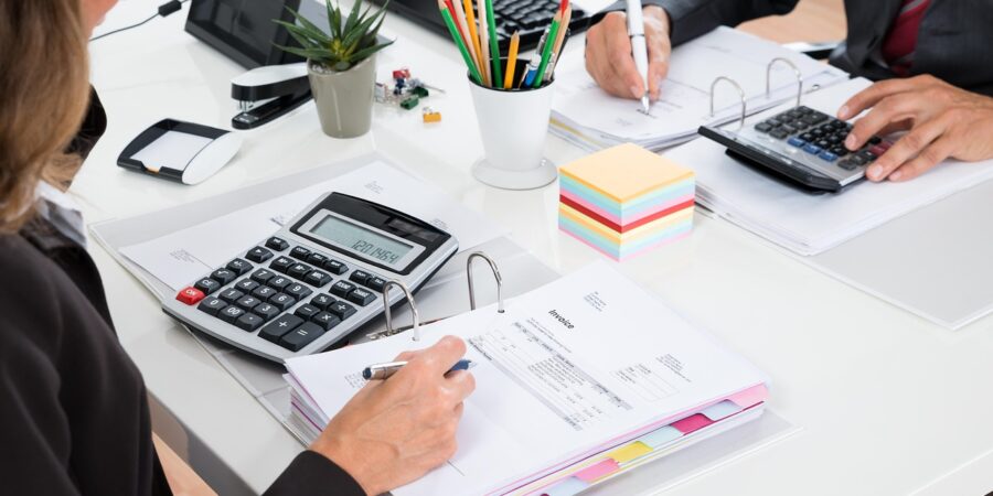 De l’expertise comptable à l’audit légal : quel parcours pour évoluer dans la profession ?